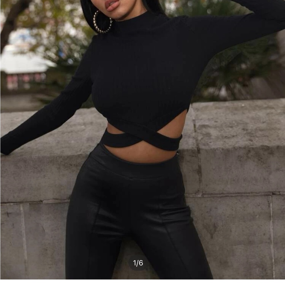 Long Sleeve Crop Top